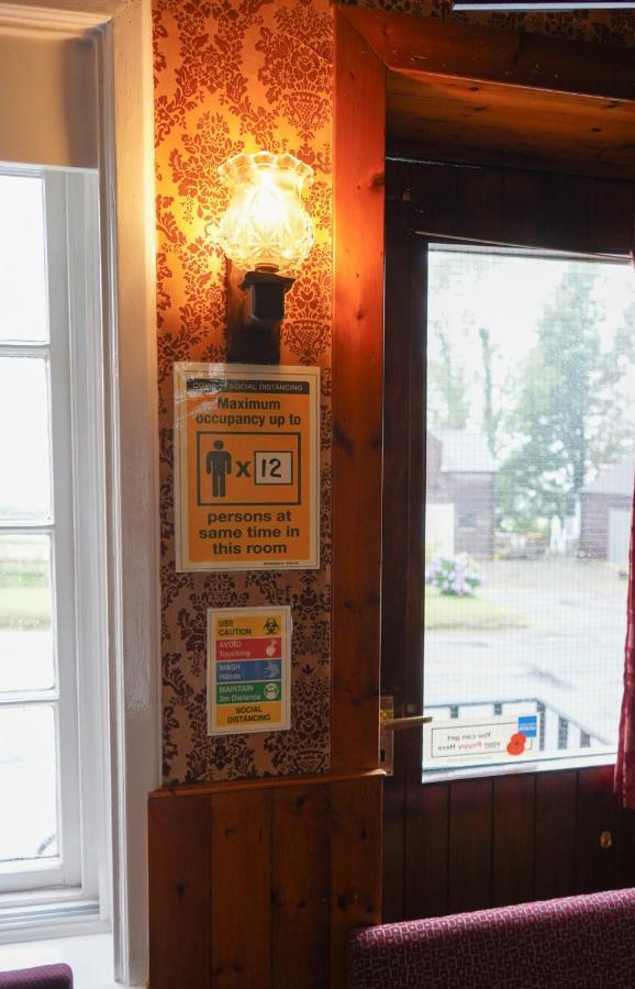 Fox & Hounds Hotel Lydford Екстер'єр фото